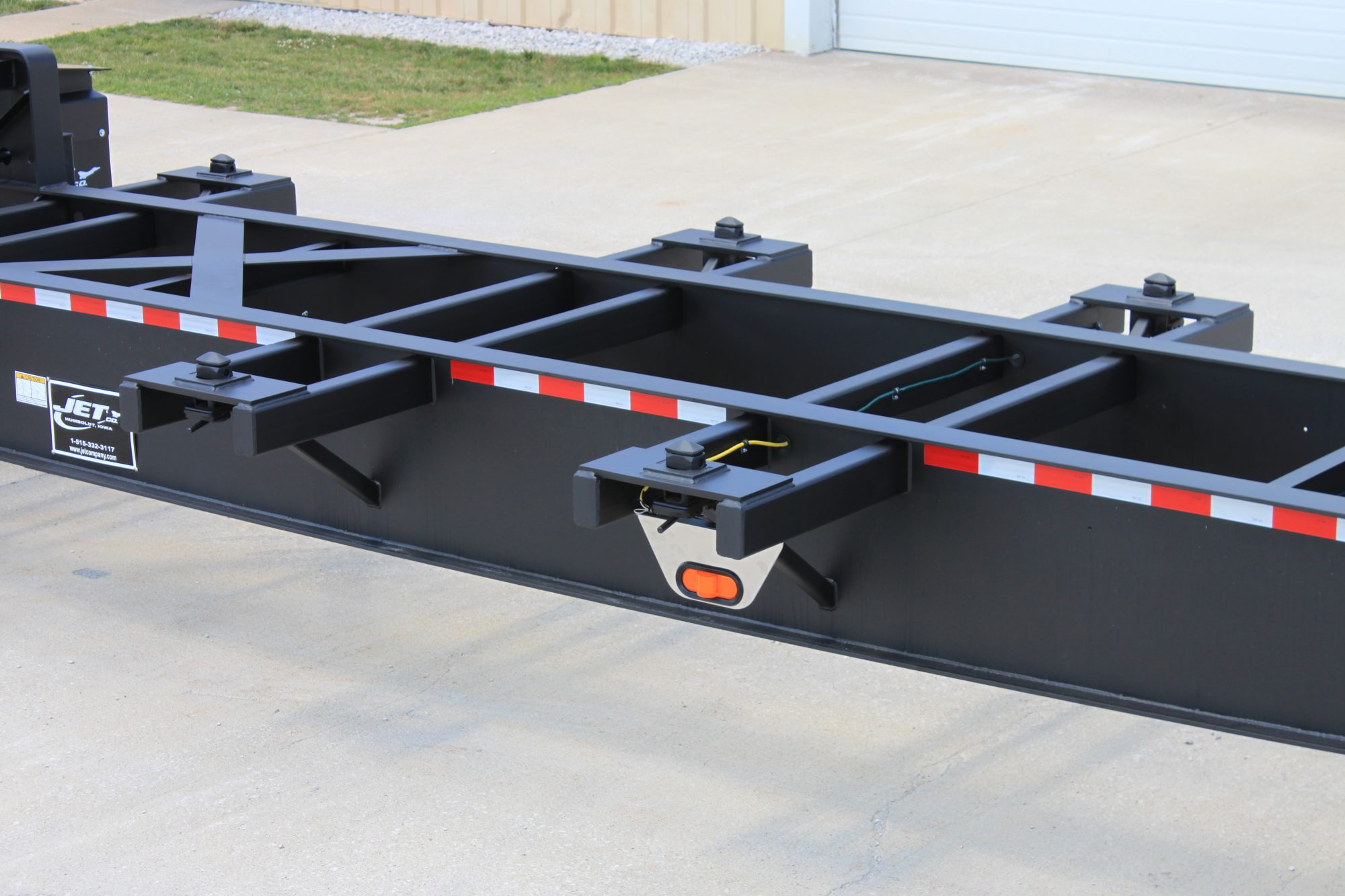 SteelChassisTrailerTwistLocks Jet Co Trailers