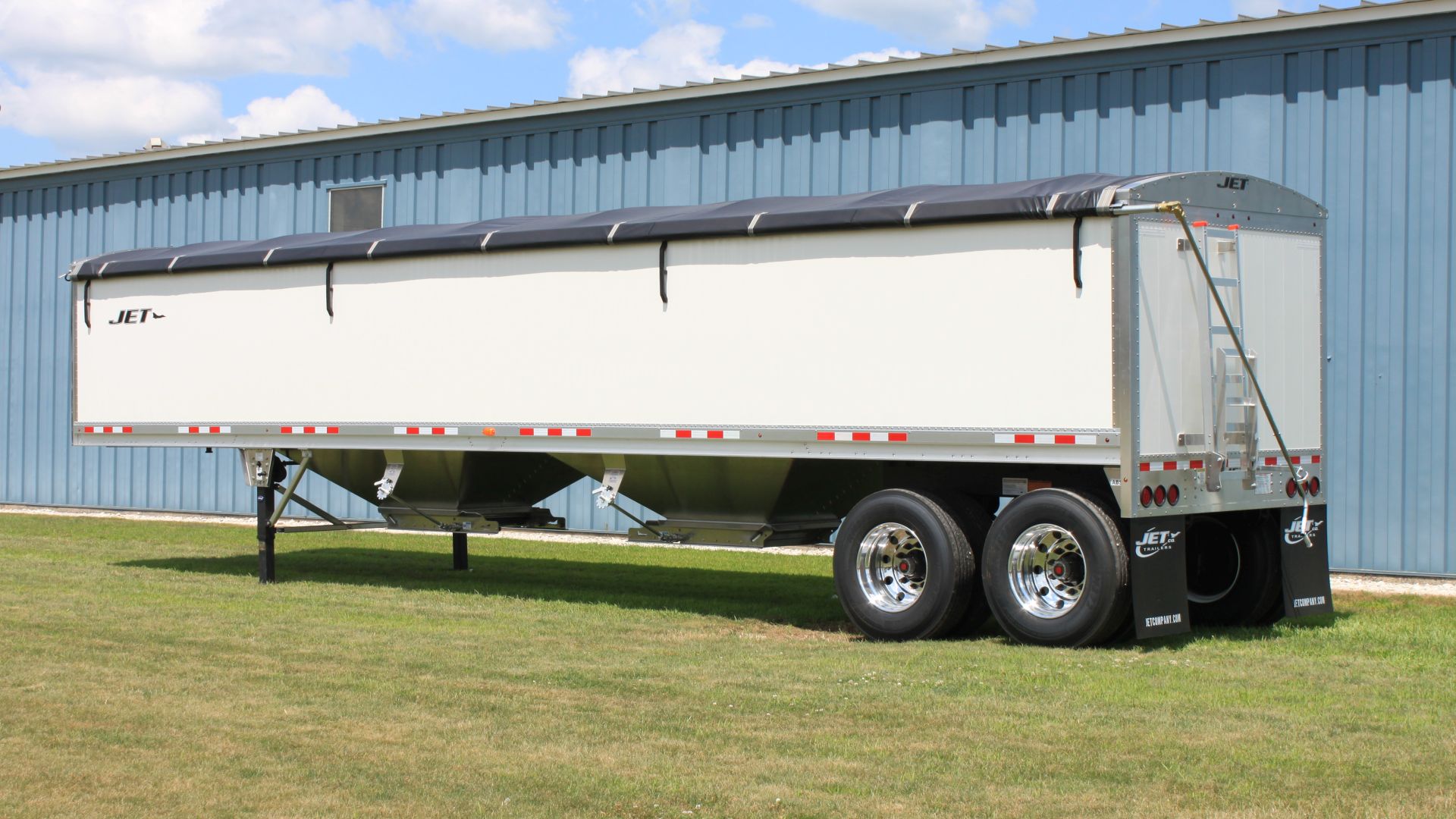 Grain Hopper Trailer White Powder Coat Tandem Axle Jet Co Trailers